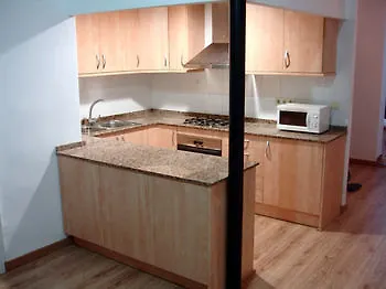 Oanda Apartments Barcelona: Villarroel 0*, Barcelona Spanien
