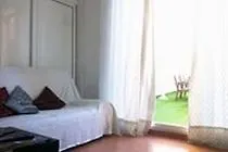 Oanda Apartments Barcelona: Villarroel 0*, Barcelone Espagne